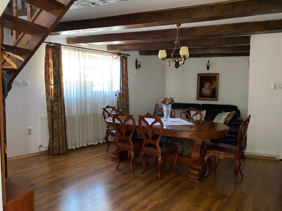 Victoria Gasthaus Rasnov - charming vacation house in Rasnov Exterior foto